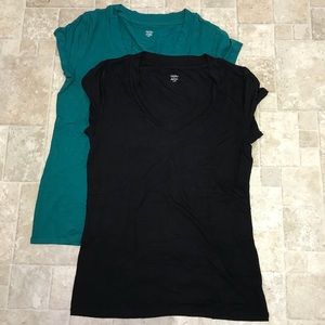 Massimo brand set of two t-shirts.Green and black